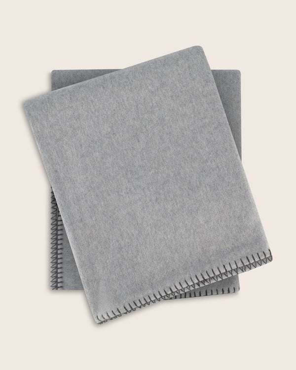 Gotham Whipstitch Cashmere Throw in grey
