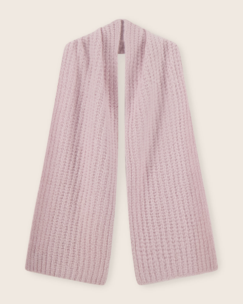 Eleganza Chunky Boucle Scarf in light pink