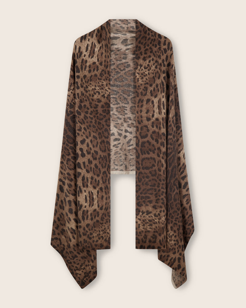 Cashmere wrap in camel leopard